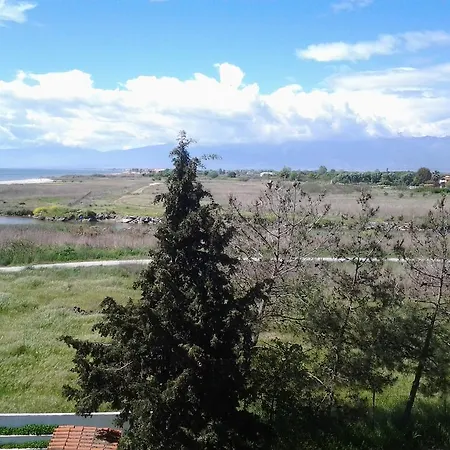 Lidra Κορινός