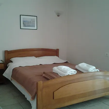 Szálloda Lidra 2*