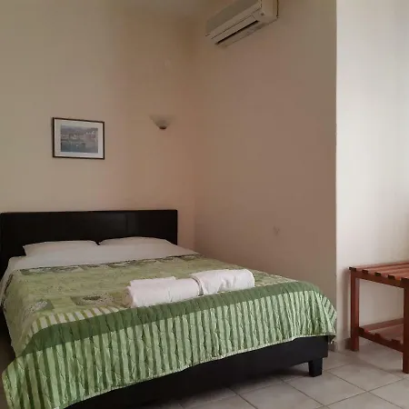 Ξενοδοχείο Lidra Κορινός