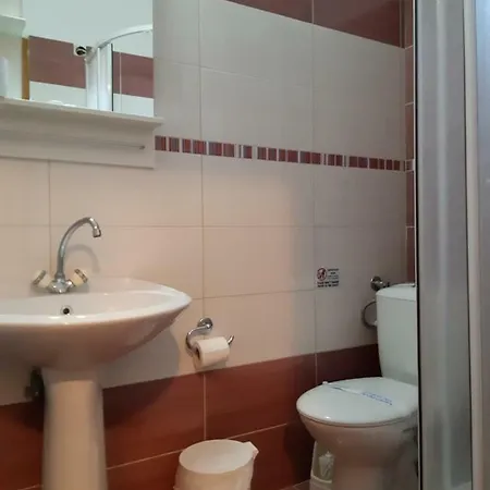 Ξενοδοχείο Lidra Κορινός