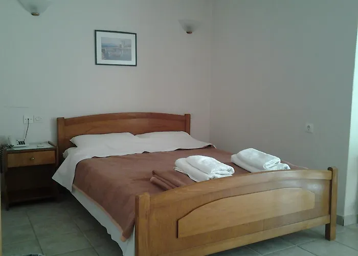 Hotel Lidra 2*