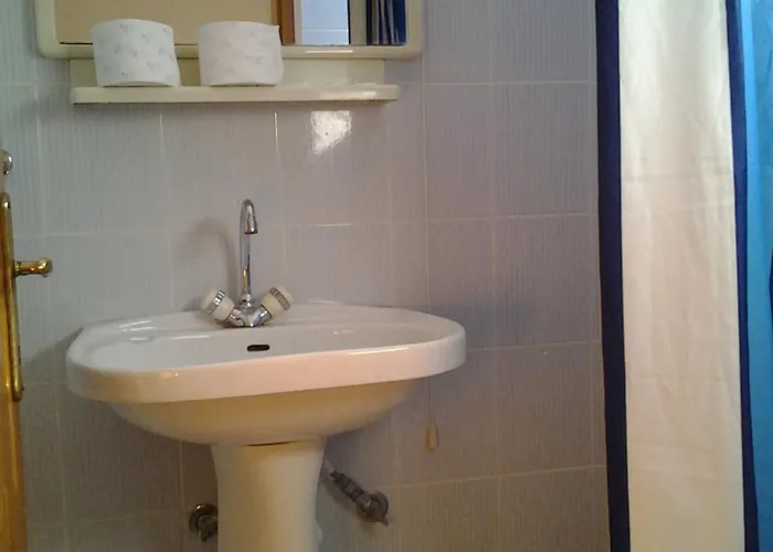 Lidra Hotel
