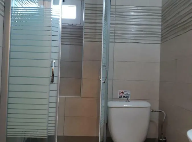 Hotel Lidra 2*