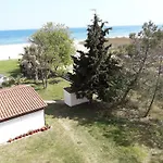 Lidra Hotel