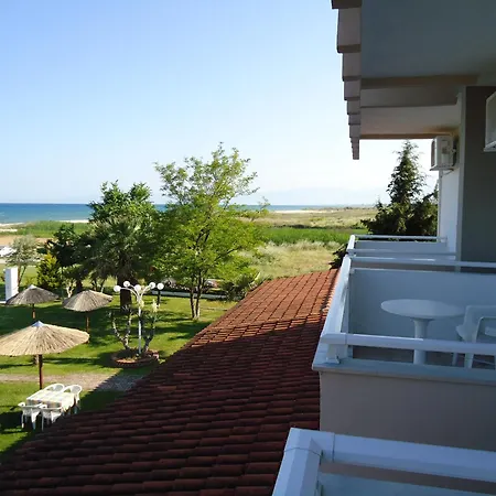 Lidra Hotel 2*