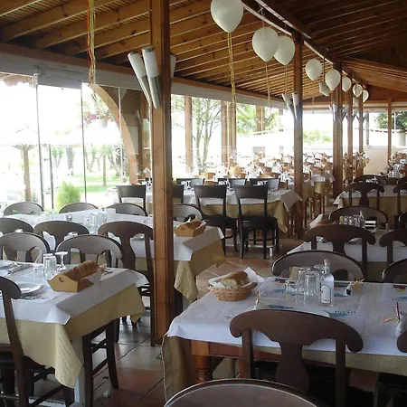 Lidra Hotel Korinos