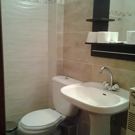 מלון Lidra Korinós