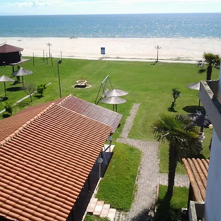 Lidra Hotel 2*