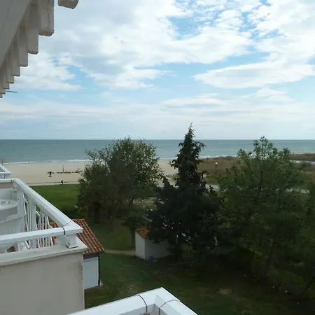 Lidra Hotel Korinos