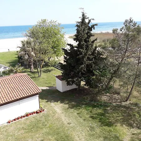 Lidra Hotel